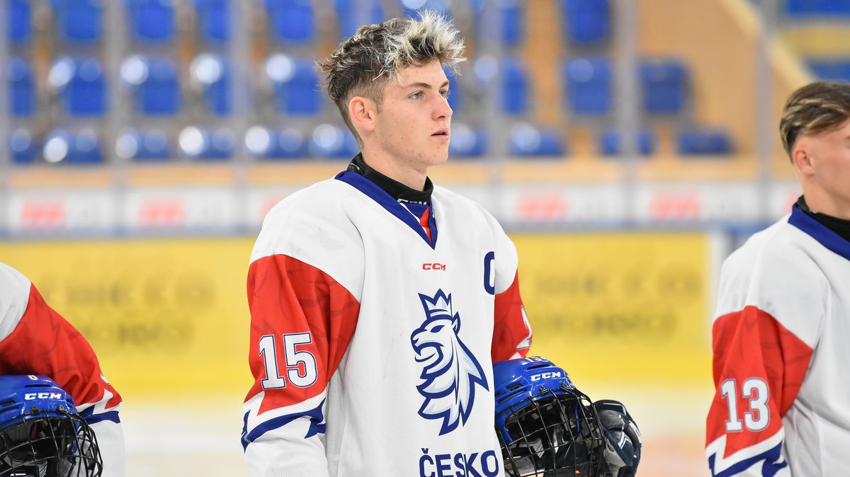 Jak žije hokejový teenager ve Finsku? Poletín i Jordán leccos odkrývají. Rulík věří, že i Česko bude pro mladé volba