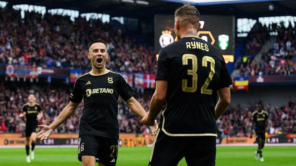 Obrovská pochvala pro krajní hráče. Sparta má od neděle čtyři pravé wingbeky