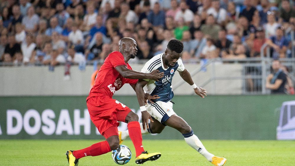 Průšvih pro bratislavský Slovan, s lucemburským týmem v boji o LM jen remizoval