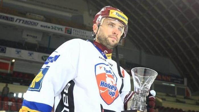Pětinásobný mistr světa Výborný bude v neděli uveden do Síně slávy IIHF
