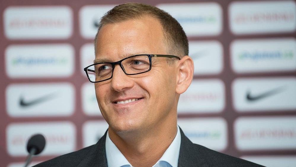 Tři roky fungovali rozhodčí tak, že to nešlo. Křetínský promluvil o Spartě i úlevě po zisku titulu