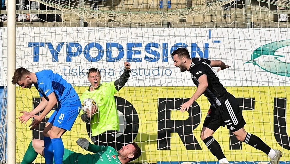 Trenér Ostravy Hapal promluvil o krizi. Vy nejste Baník, zuří fanoušci