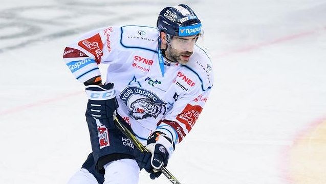 Turbulentní léto liberecké ikony: odchod do Plzně, konec kariéry, práce v NHL. A teď návrat pod Ještěd