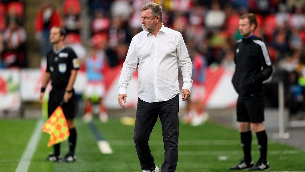 Vrba: Slavia je jinde. Je jasné, kdo bude brankář kola. Posily? Je to otázka
