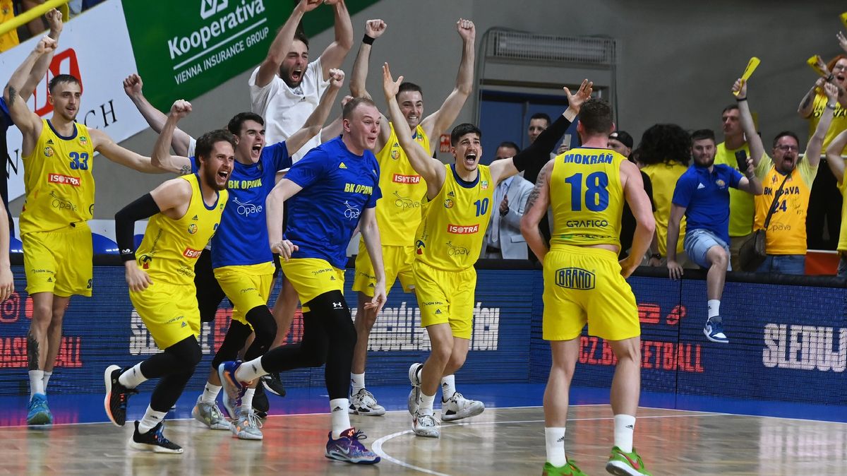 Basketbalisté mistrovské Opavy zdolali v duelu neporažených týmů USK