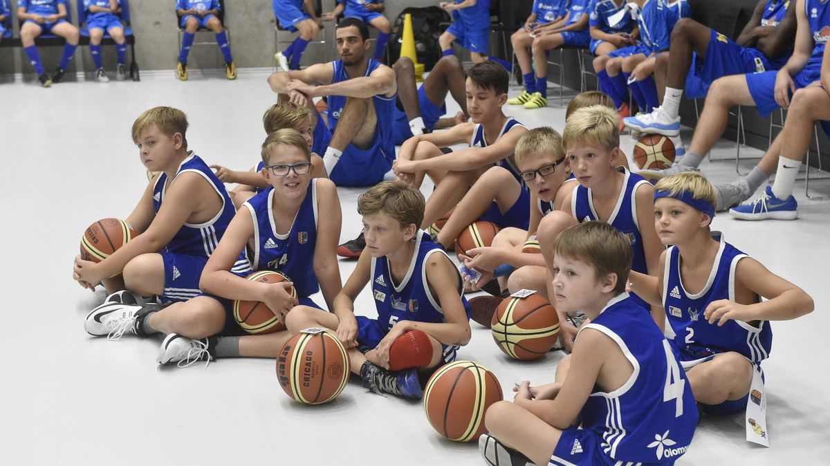 Basketbalisté obnovili projekt Bez faulu, chtějí zabránit odlivu dětí ze sportů