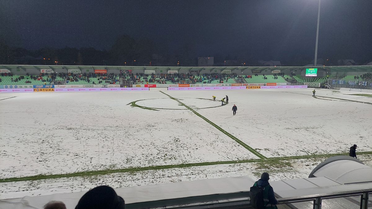Chvíli jsem váhal, zda má smysl na sněhu hrát, přiznával trenér Olomouce Jílek