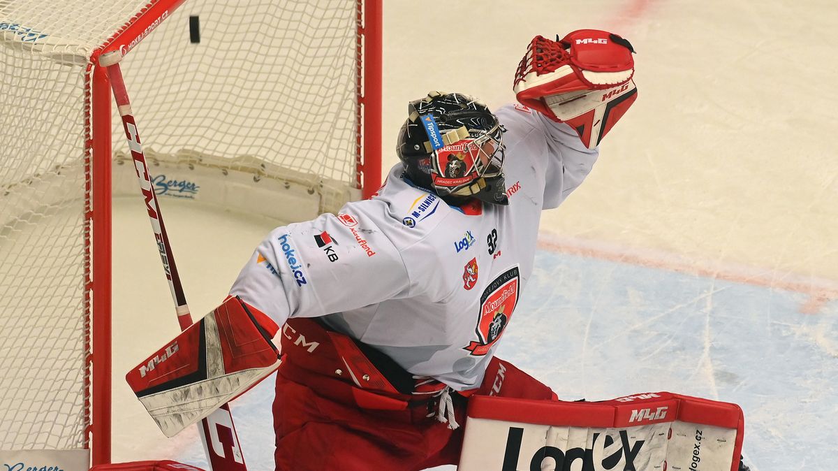 Hradec odstavil Bartošáka, do branky Mountfieldu už se zřejmě nevrátí