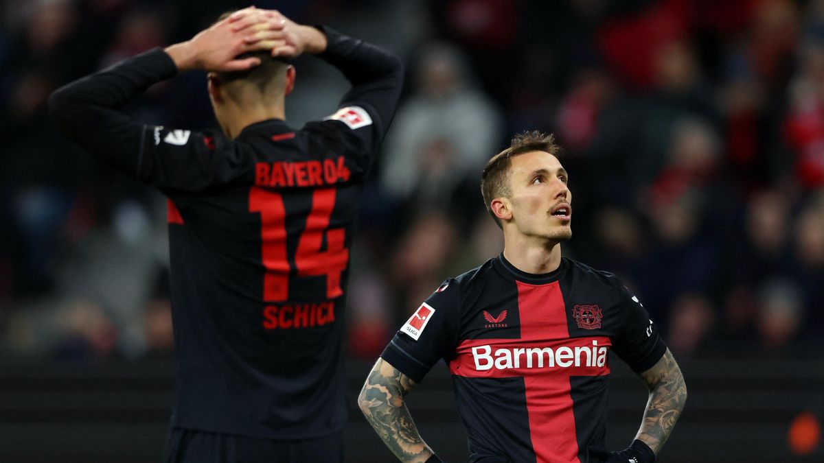 Kovář s nulou, Schick se žlutou. Leverkusen zůstává po ztrátě v klidu a vítá útočníka