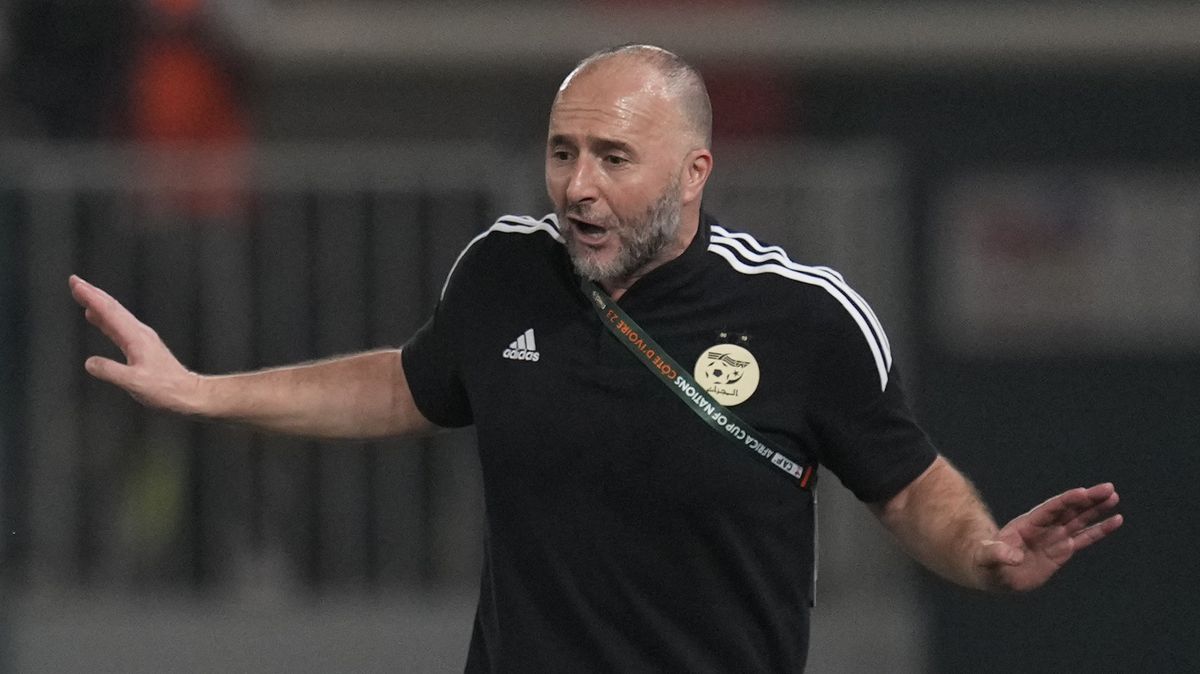 U fotbalistů Alžírska skončil po vyřazení na mistrovství Afriky trenér Belmadi