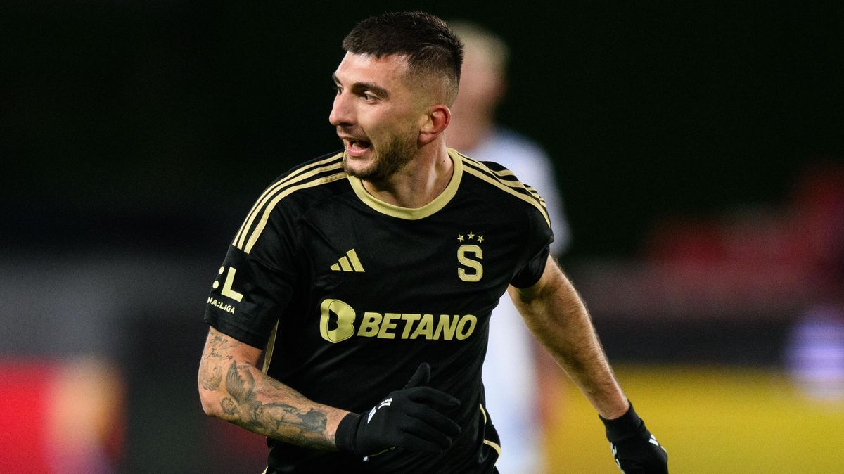 Zimní posily i mladík. Sparta s Plzní upravily pohárovou soupisku