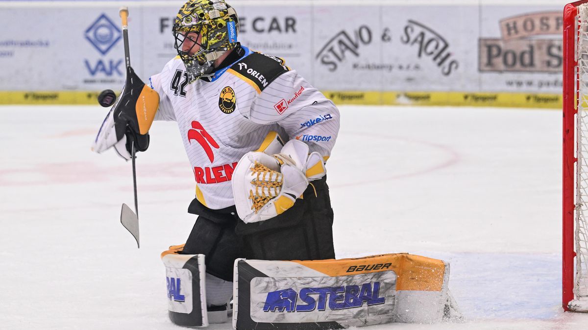 Do akce půjde Litvínov i Třinec. Sparta má druhou šanci dostat se do čela extraligy