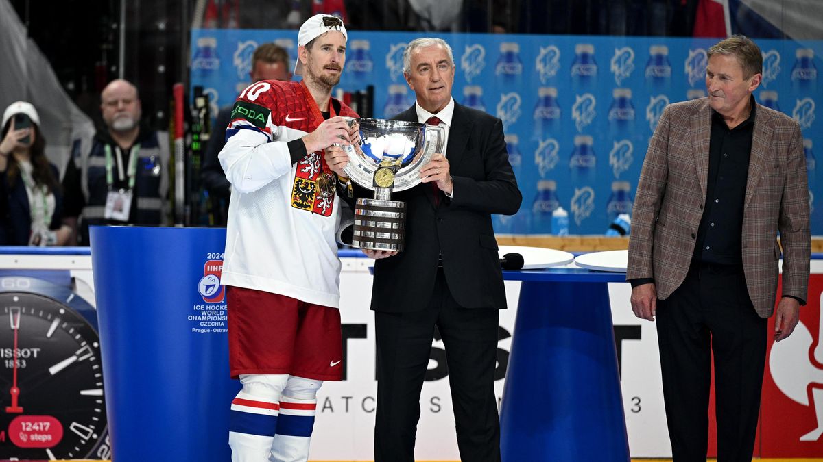 Šéf IIHF chce na OH novou variantu hokeje. Je to prznění, tvrdí Antoš