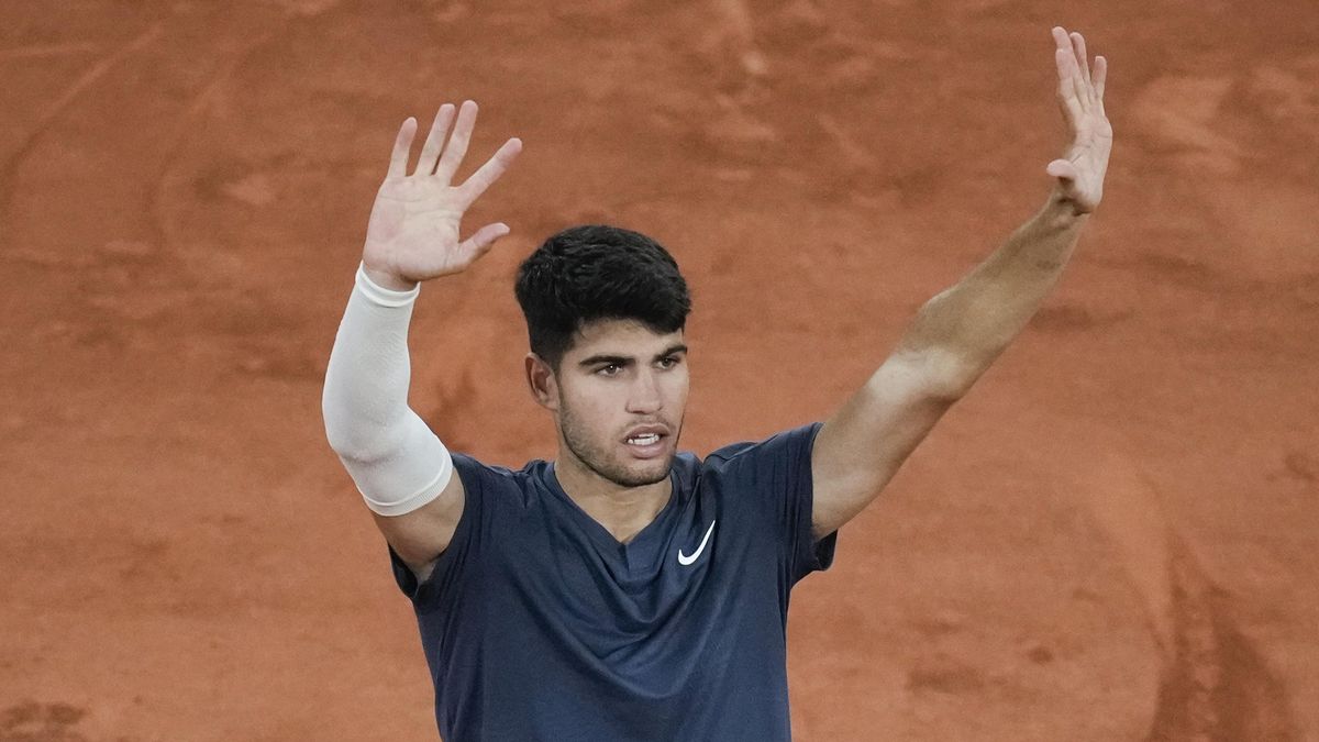 Uzdravený Alcaraz zahájil French Open suverénním vítězstvím