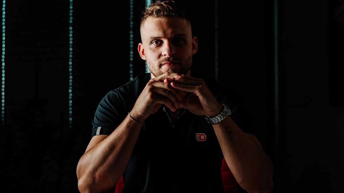 Pánové, co mi k tomu řeknete? Šílený… Sami hráči Sparty kroutí hlavami nad přestupem Smejkala do Pardubic