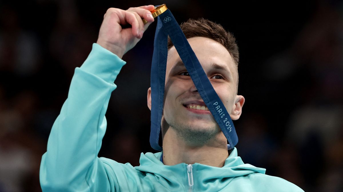 Litvinovič jako první z neutrálních sportovců získal v Paříži zlato. Britka Pageová zkompletovala sbírku