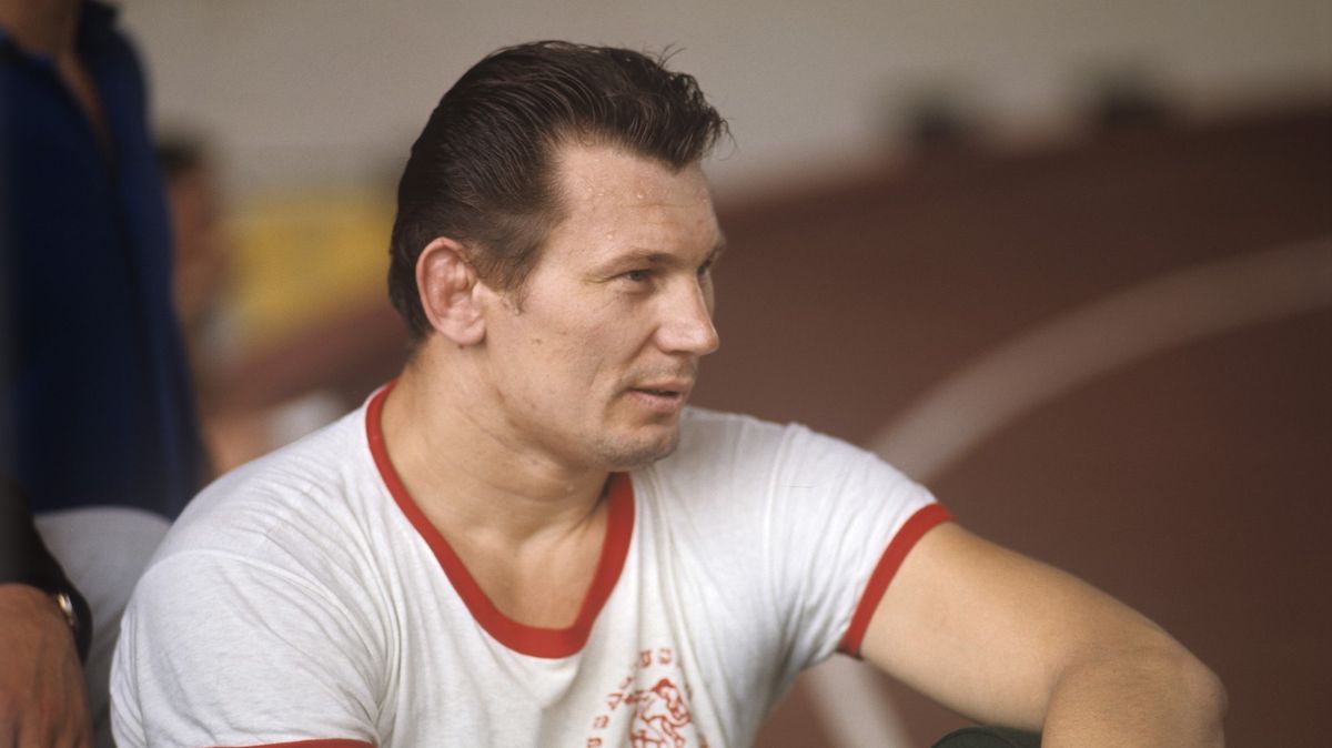 Zemřel běloruský zápasník Medveď, trojnásobný olympijský vítěz