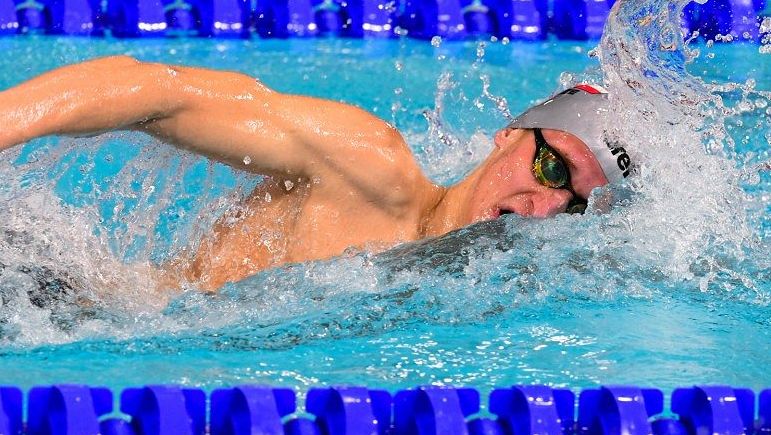 Junior Foltýn vylepšil v Plzni seniorský rekord na kraulařské padesátce