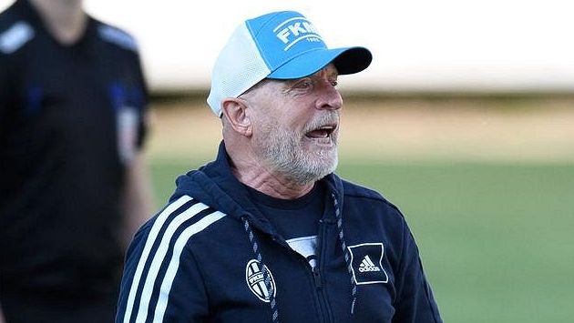 Asi se zbláznili, vtipkuje Jarolím o nabídce Saúdů pro Mbappého. MS si tam dovede představit