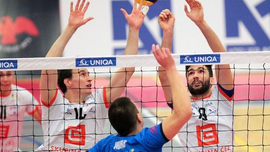 Volejbalisty Karlovarska opouští i polský smečař Wiese