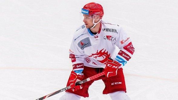 Český mladík blízko návratu do NHL. Povolalo ho San Jose