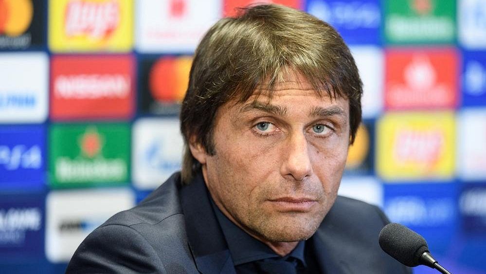 Neapol povede bývalý trenér Itálie nebo Juventusu Conte