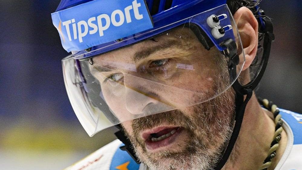 Jágr o hrozně baráže i Kubíkovi, který podepsal Motoru. V takového hráče ztrácíte důvěru, hlava mi to nebere