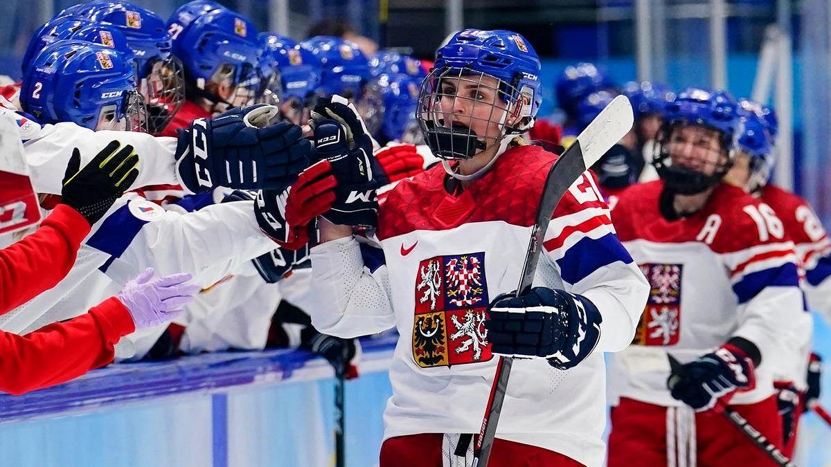 HOKEJ ONLINE: Češky budou bojovat na MS o bronz proti Švýcarkám