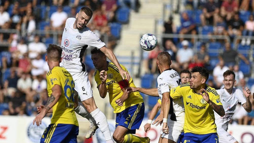 Místo na lavičku do branky. Dopadlo to super, radoval se Fryšták z vítězství nad rivalem