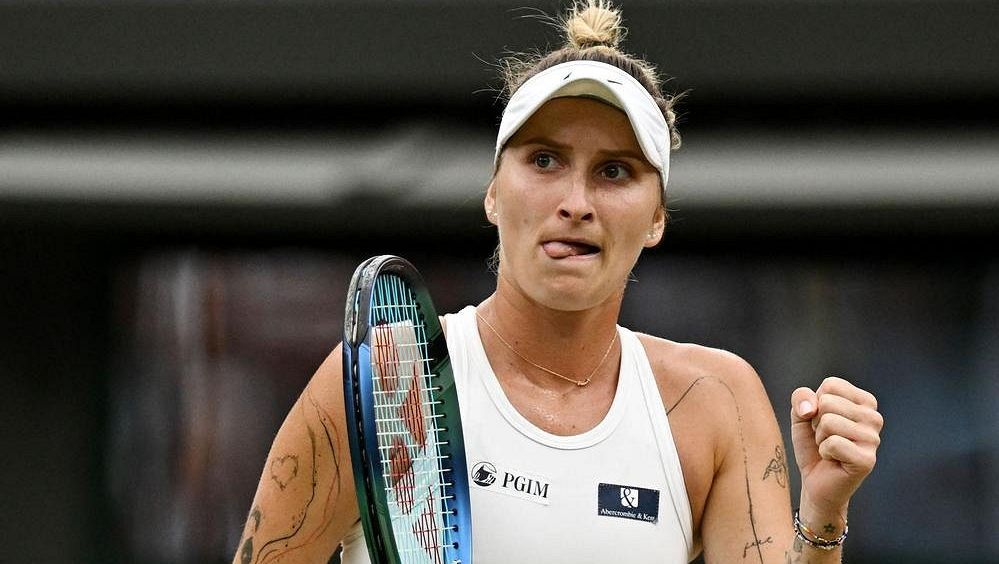 TENIS ONLINE: Vondroušová nastoupí v semifinále Wimbledonu proti Svitolinové