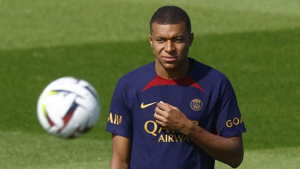 Mbappé na prodej. PSG učinilo razantní rozhodnutí, superhvězda nepoletí na soustředění