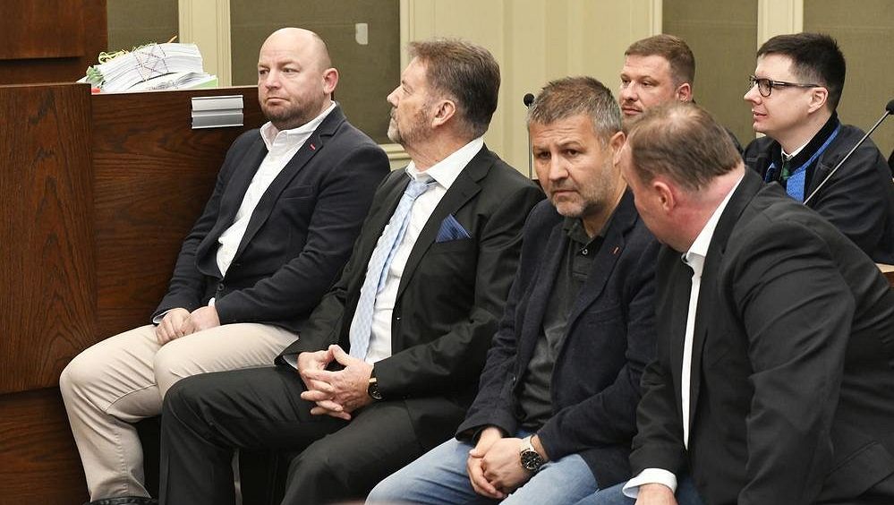 ONLINE: Berbr čtvrtý den u soudu. Vypovídá bývalý prvoligový hráč
