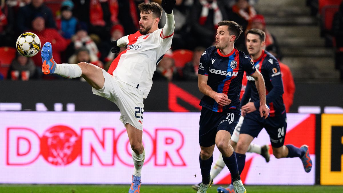 Slavia bude dobývat, lišák Koubek umí ve velkých zápasech překvapit, avizuje expert