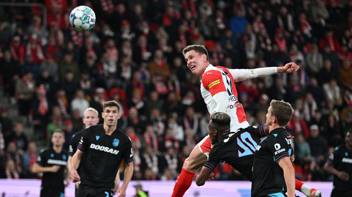 Provod uznal, že Slavia nehrála dobře. Vzpomněl na přínos Lingra
