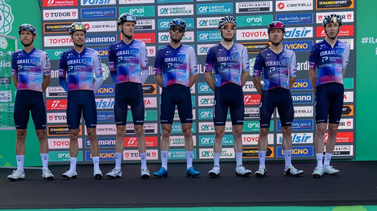 Strach nosit název Izrael? Cyklisté obdrželi prázdnou tréninkovou sadu dresů