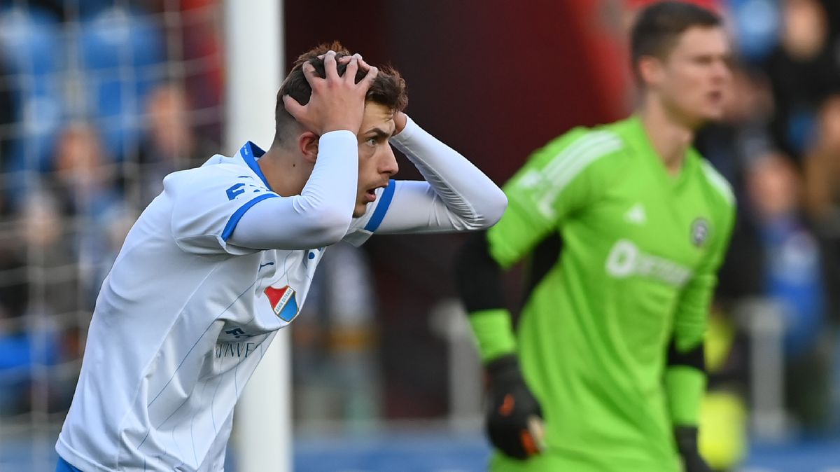 Poprvé jsem tu zažil vyprodaný stadion a bylo to skvělé, děkoval Rigo fanouškům Baníku