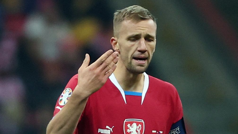 Souček má na hlavě několik stehů. Na Moldavsko by ale měl být připraven