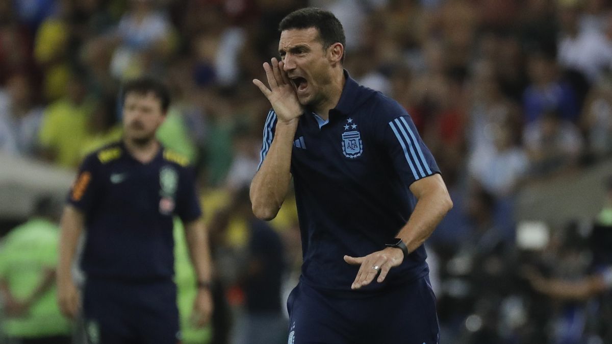 Fotbalisty Argentiny možná opustí trenér Scaloni, který s nimi ovládl MS