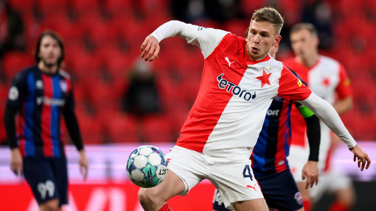 Slavia udělala změny na soupisce pro Evropskou ligu, dostalo se na tři posily