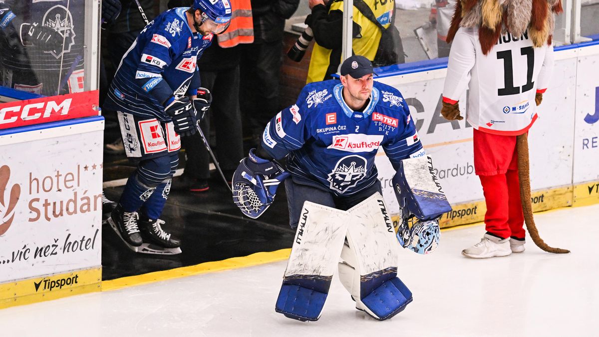 Muž toužící po KHL v Jágrově Kladně: Politiku neřeším, říká Smoleňák. Nepochopitelné, kontruje Koreis