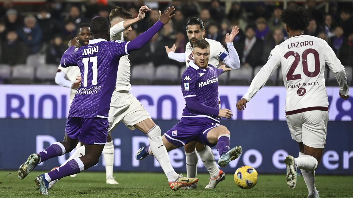Fiorentina bez Baráka přehrála Turín