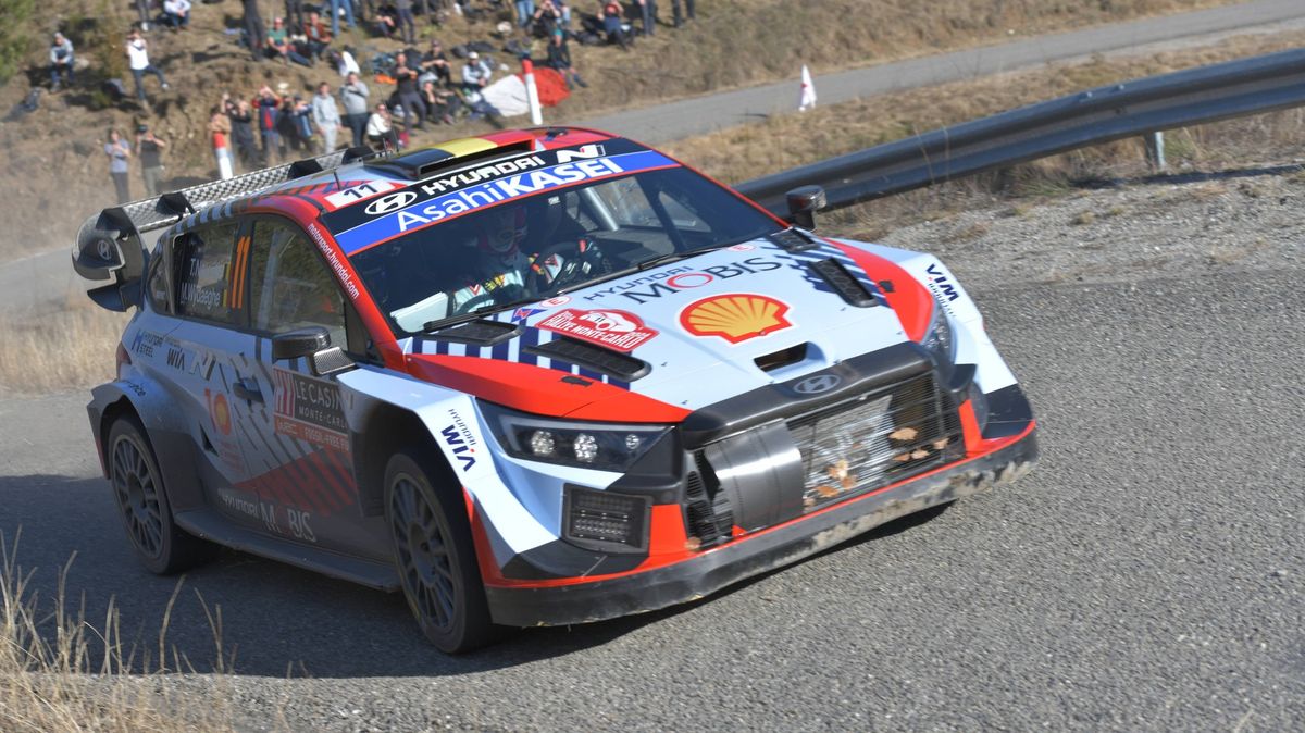 Belgičan Neuville vyhrál podruhé Rallye Monte Carlo