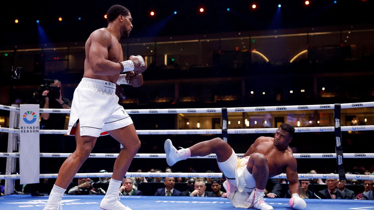 Těžké KO! Boxer Joshua famózně vypnul rivala, teď chce na královský trůn