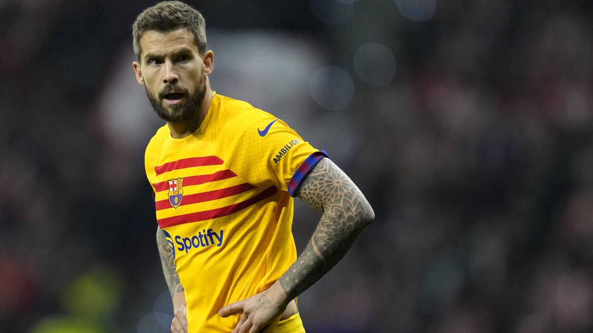 Barcelonské hvězdě ruply nervy. Na ulici vystartovala po teenagerovi