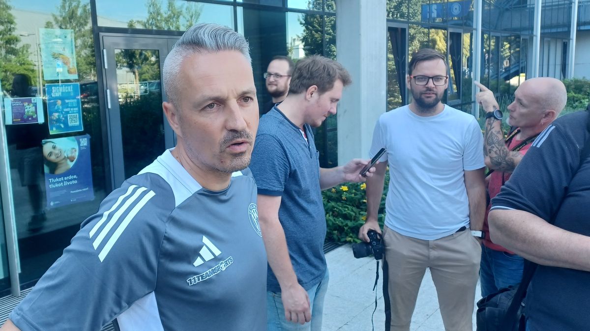Sigma už jarní ostudu nechce opakovat. Velké oči ale nemáme, říká Janotka