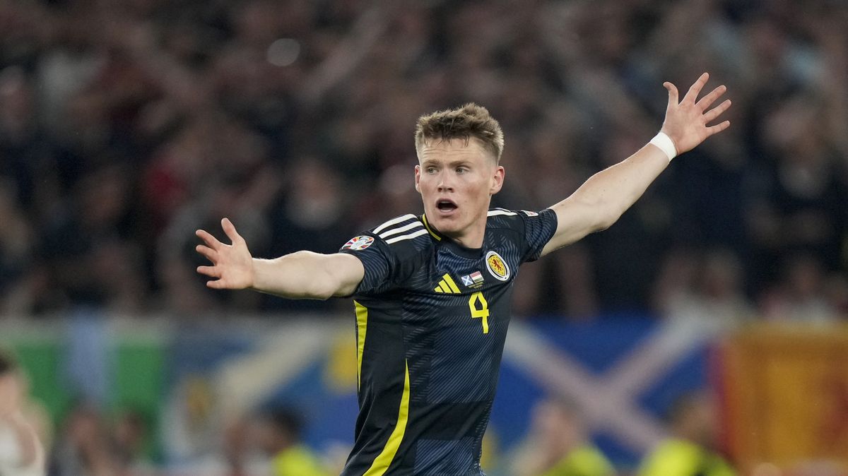 Okradli nás o jasnou penaltu! Skotsko vyletělo z Eura a čertí se na sudího