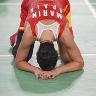 Carolina Marínová musí na olympijské zlato z Paříže zapomenout. V semifinále badmintonové dvouhry ji zradilo koleno.