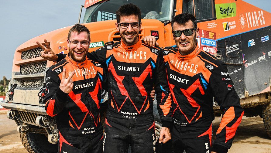 Zlatý volant získali Staněk a Macík, Zlatá řídítka mají Salač a Michek