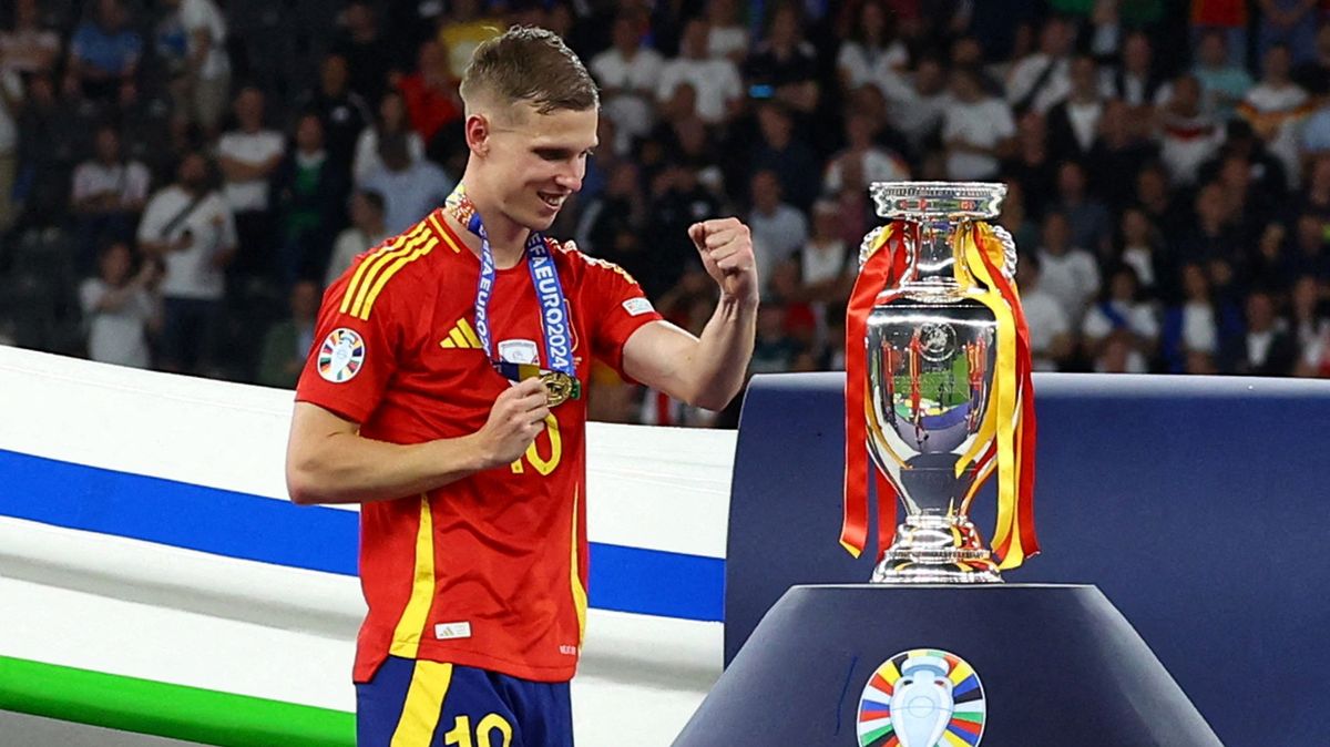 Mistr Evropy Olmo podepsal v Barceloně smlouvu do roku 2030