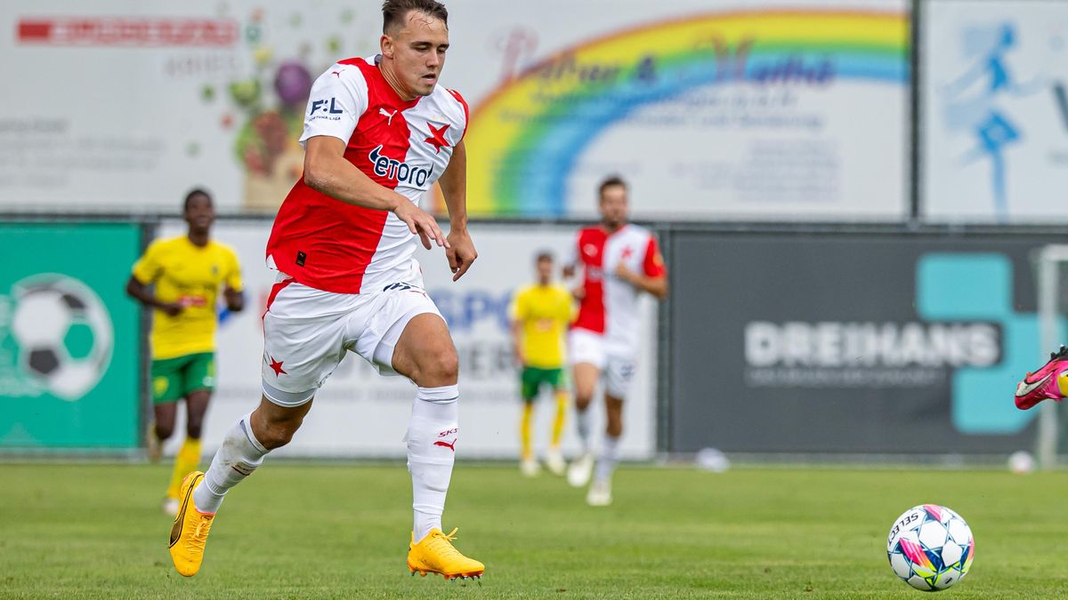 Matěji, podepíšeš se? Eso Slavie zářilo a vyprávělo o volnu: Jsem zkušený vodák